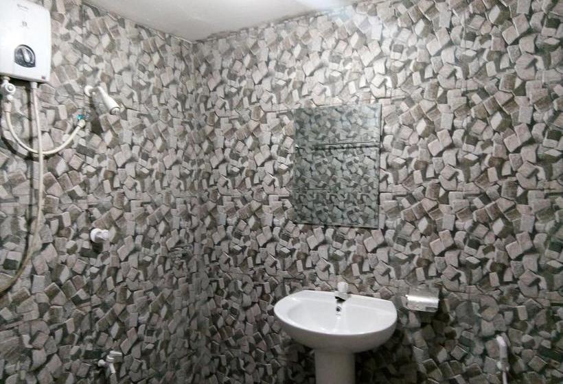 Hotel The Inn On The River