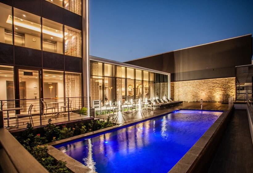 فندق Stayeasy  Maputo