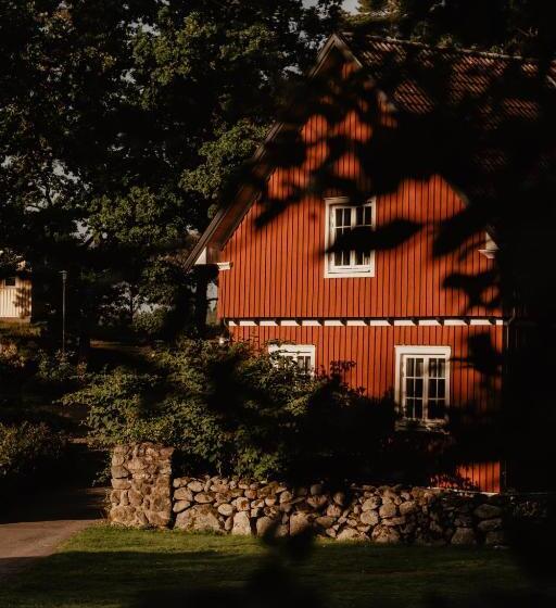 ホテル Stiftsgården Tallnäs