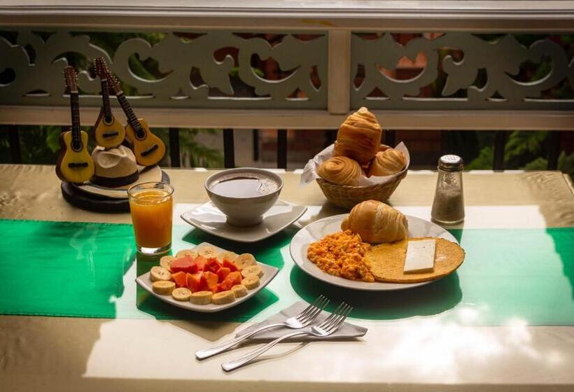 בית מלון כפרי Sueño Dorado Aguadas