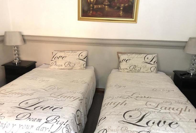 Отель Sunrise Boutique