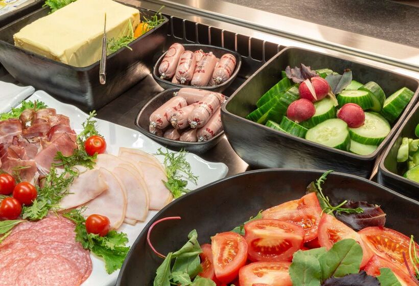 هتل Holiday Inn   The Niu, Franz Vienna, An Ihg