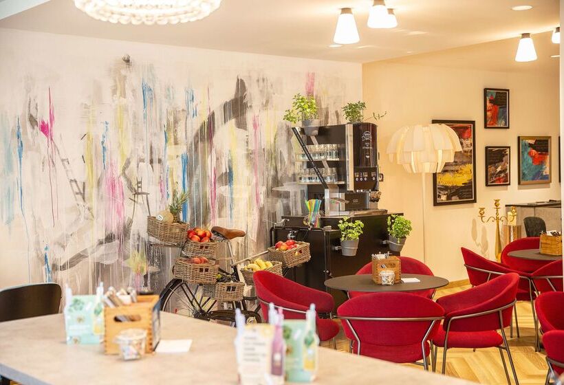 هتل Holiday Inn   The Niu, Franz Vienna, An Ihg