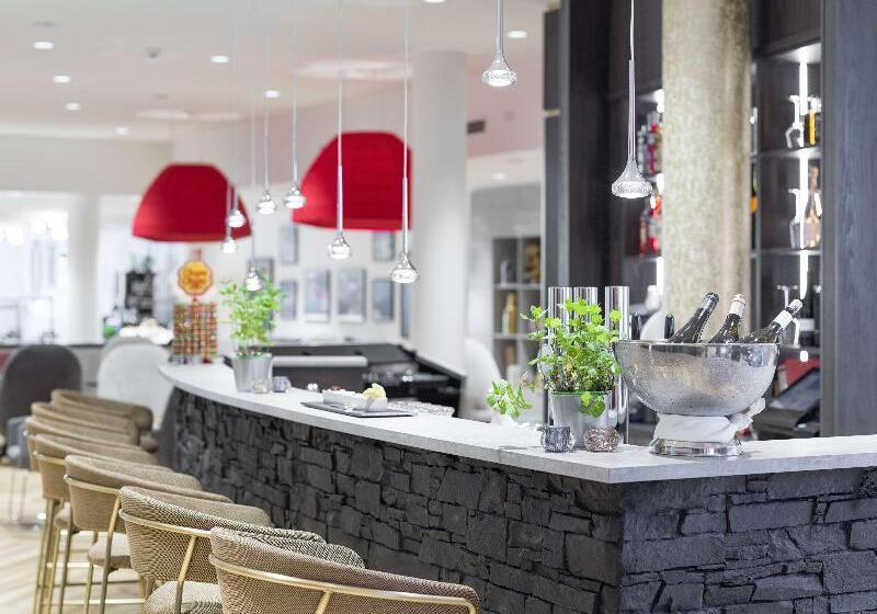 هتل Holiday Inn   The Niu, Franz Vienna, An Ihg