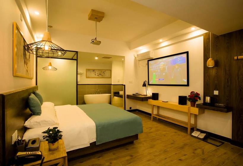 בית מלון כפרי Wenchang Time Inn Boutique