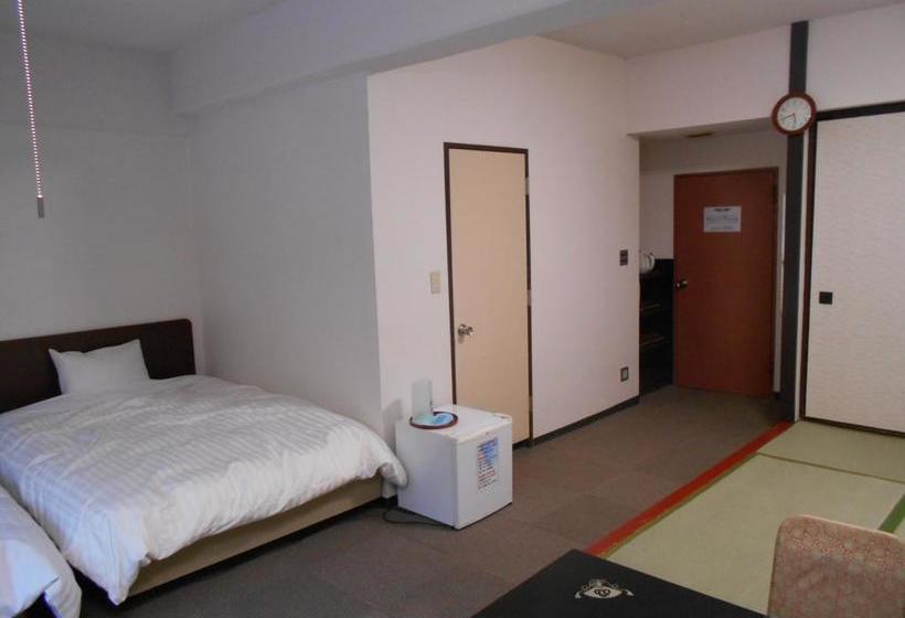 בית מלון כפרי Yunojin