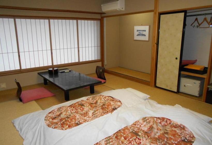 בית מלון כפרי Yunojin