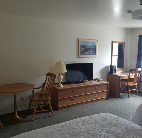 فندق على الطريق Covered Bridge Inn & Suites