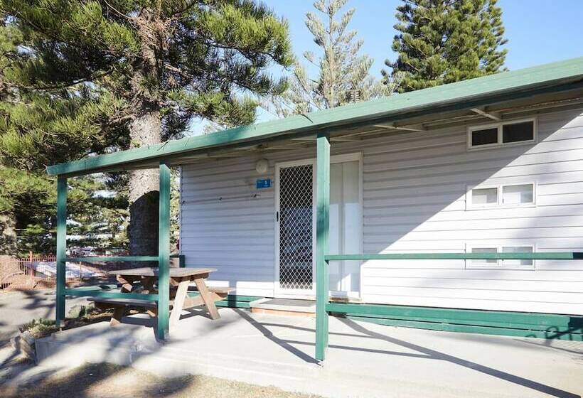 استراحتگاه Horseshoe Bay Holiday Park