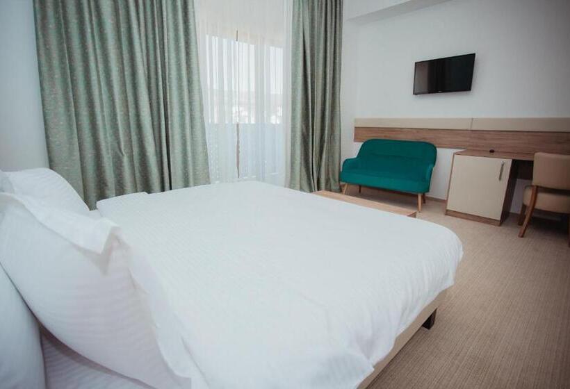 אתר נופש Tci Social Club