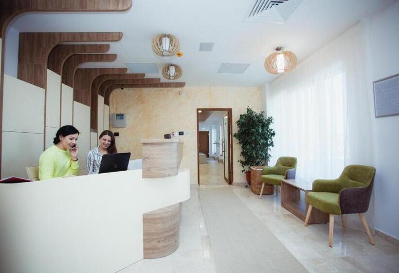 אתר נופש Tci Social Club