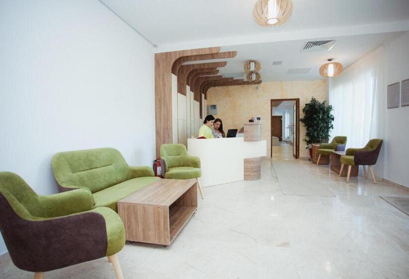 אתר נופש Tci Social Club