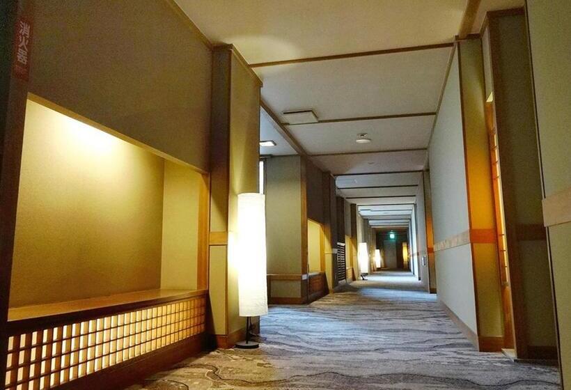 Рёкан Yunishigawa