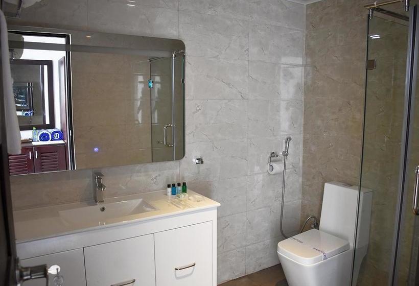 Trincomalee Beach Resort & Spa