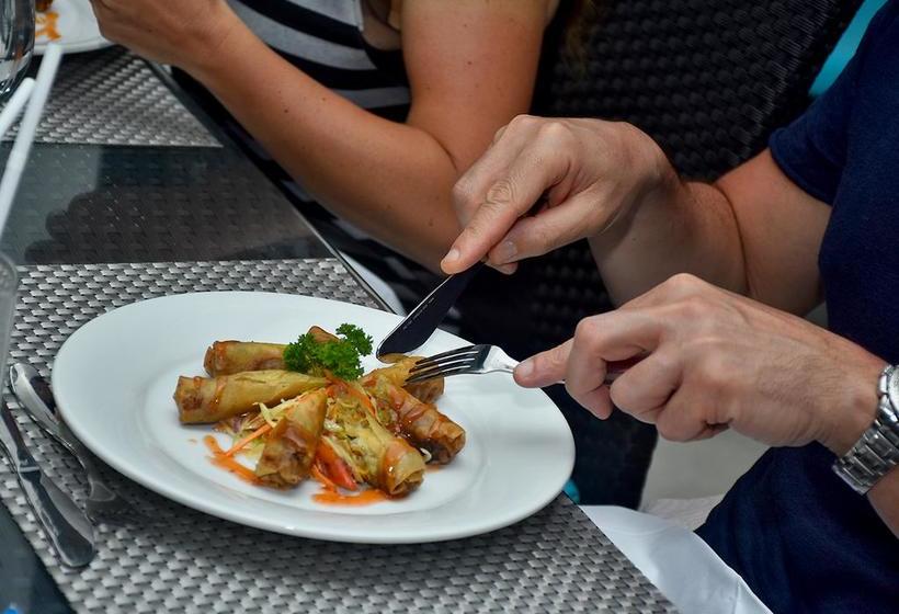 Trincomalee Beach Resort & Spa