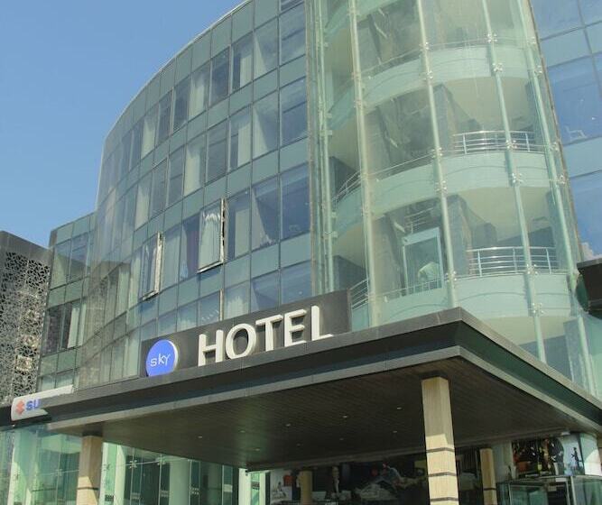 Sky Hotel Baku