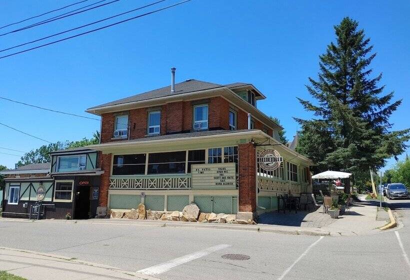 Stonewater Manor B&b