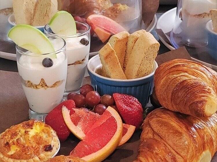 Stonewater Manor B&b