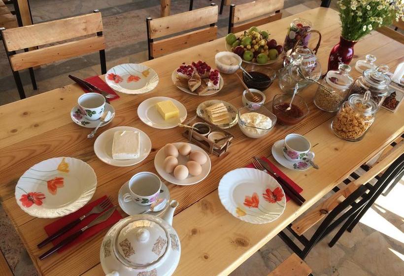 Under The Walnut Tree B&b