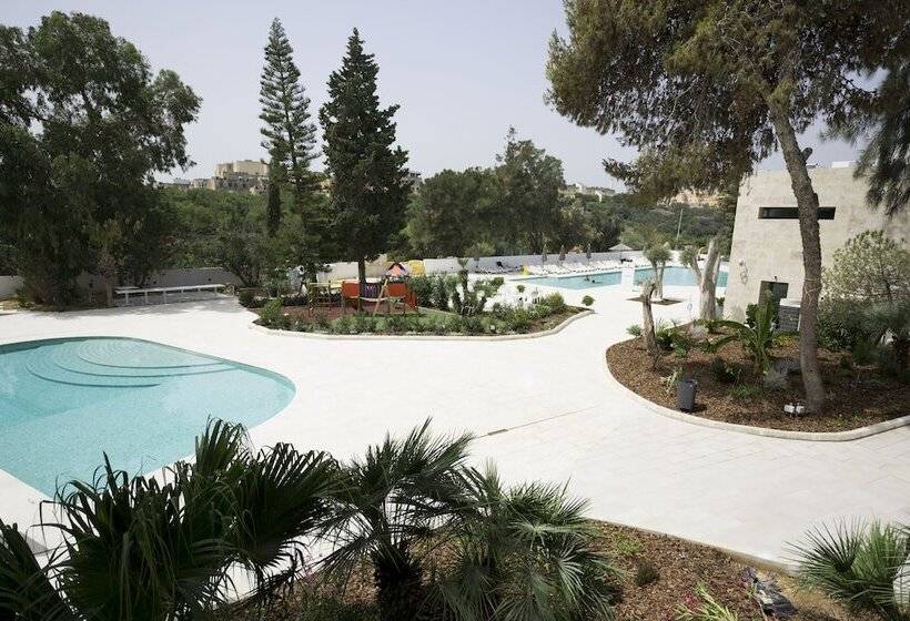 Urban Valley Resort & Spa