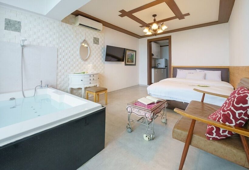 Youngduk Sea & Spa Pension