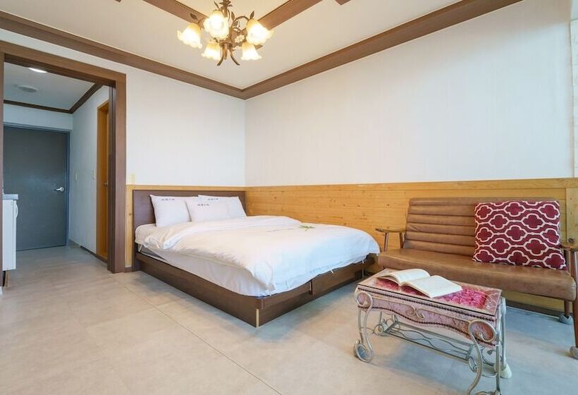 Youngduk Sea & Spa Pension