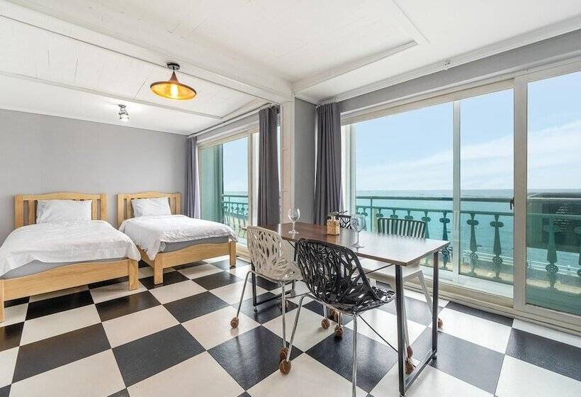 Donghae Donghaeleulkeulida Pension