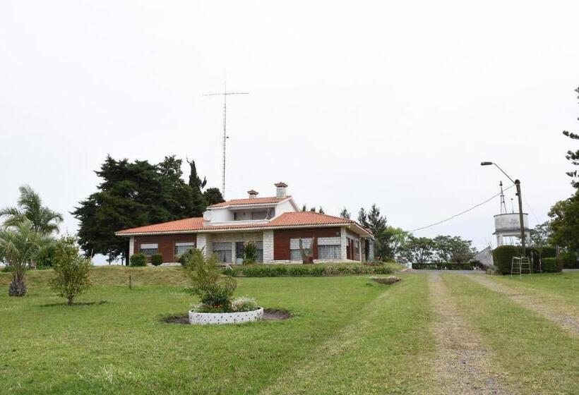 فندق صغير Posada De Campo San Cono