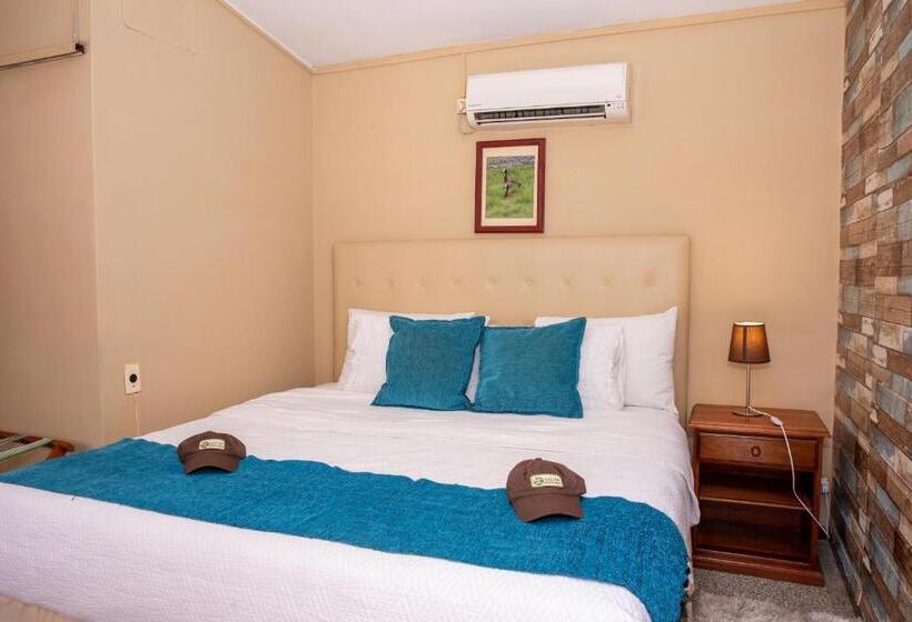 فندق صغير Posada De Campo San Cono