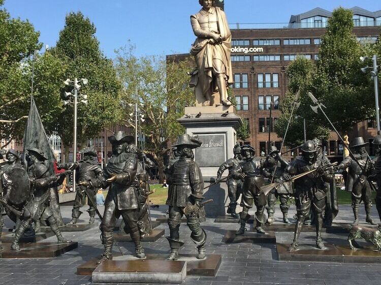 تختخواب و صبحانه Het Kabinet