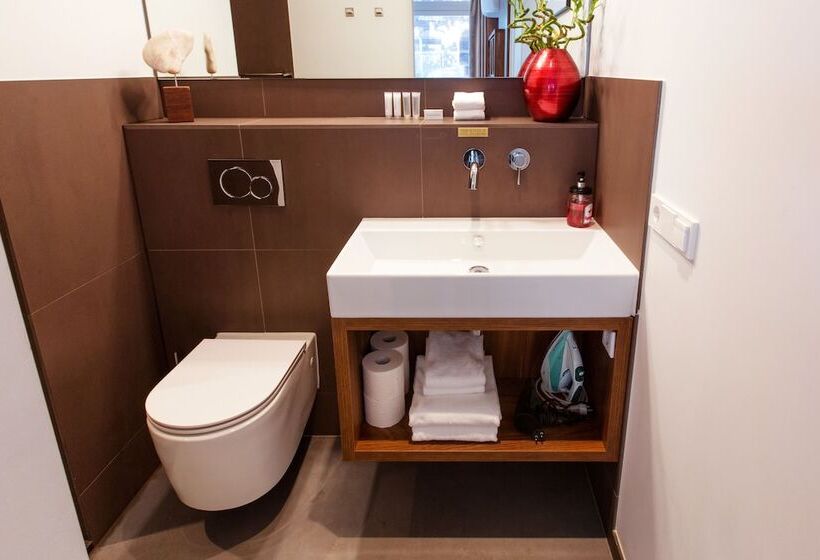 تختخواب و صبحانه Het Kabinet