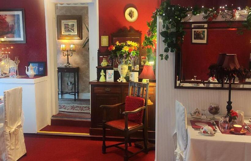 צימר Inishross House