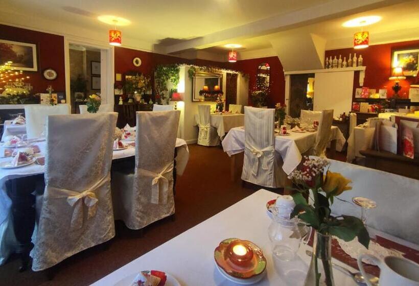 צימר Inishross House