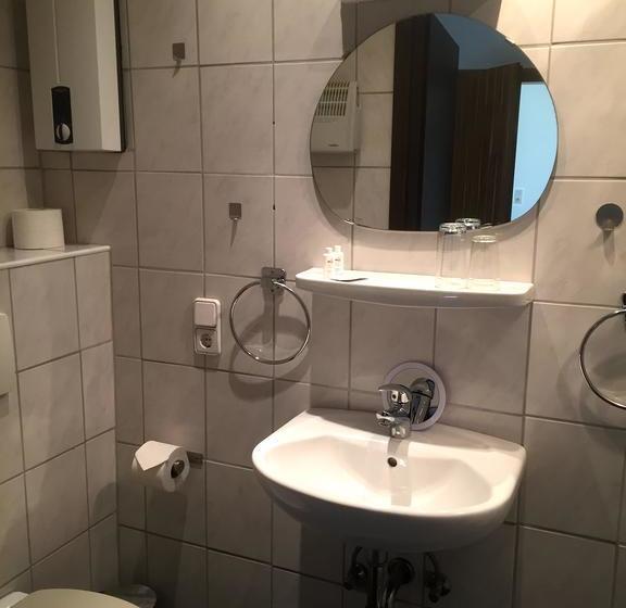 ベッドアンドブレックファースト Zur Reblaus