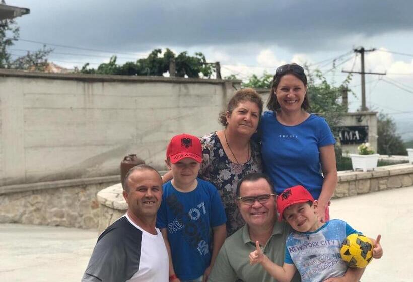 مبيت وإفطار Vila Ama Kruje