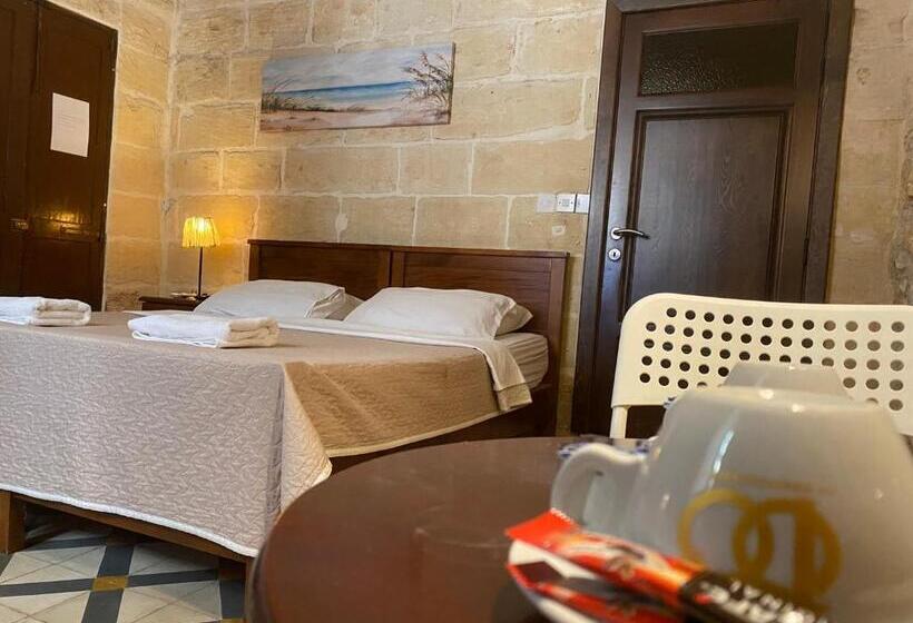 تختخواب و صبحانه Xemx