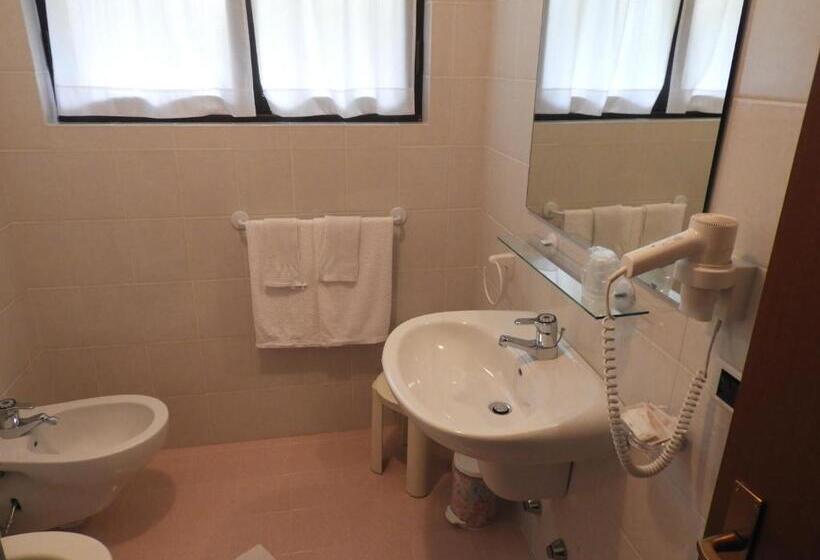 فندق Albergo Stella Alpina