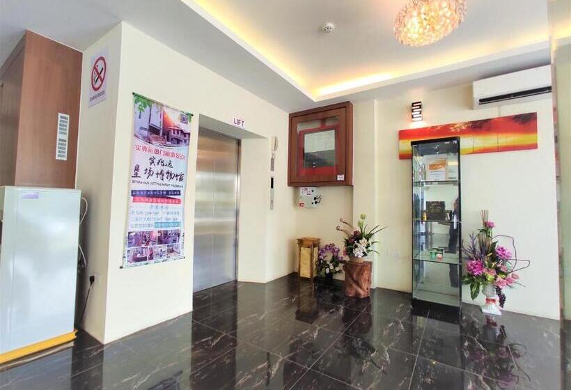 Отель Apple Suites