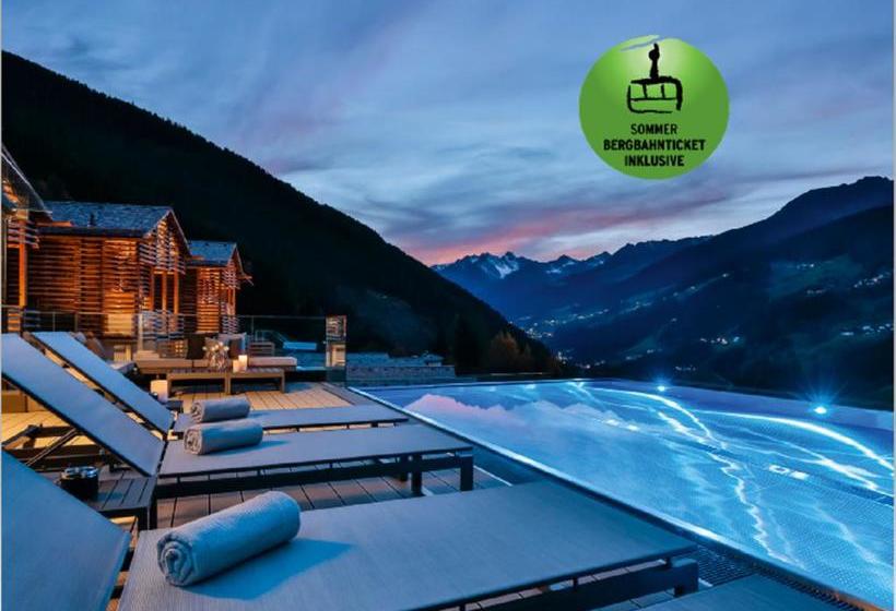 Boutique Hotel Und Chalets Bergwiesenglück