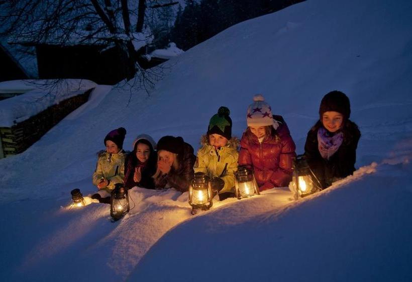 Boutique Hotel Und Chalets Bergwiesenglück