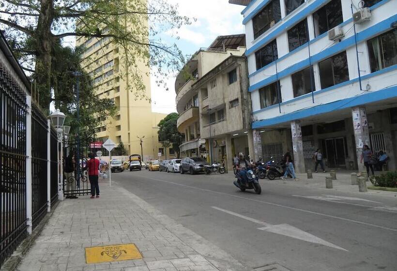 Hotel Capilla Del Sol