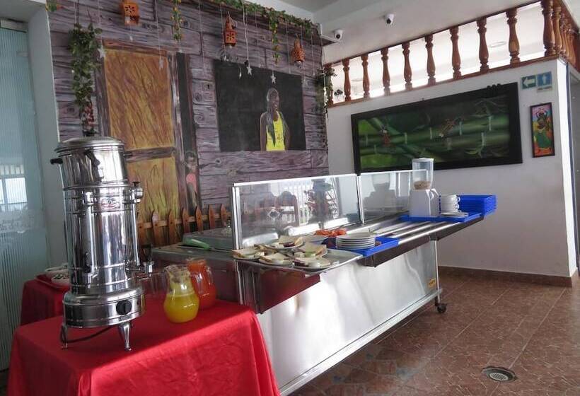 Hotel Capilla Del Sol