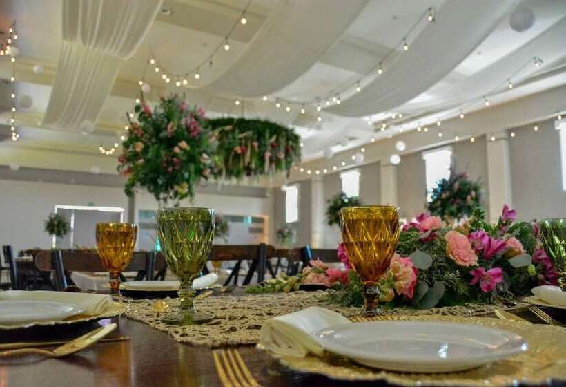 هتل Casa Legado Spa & Resort