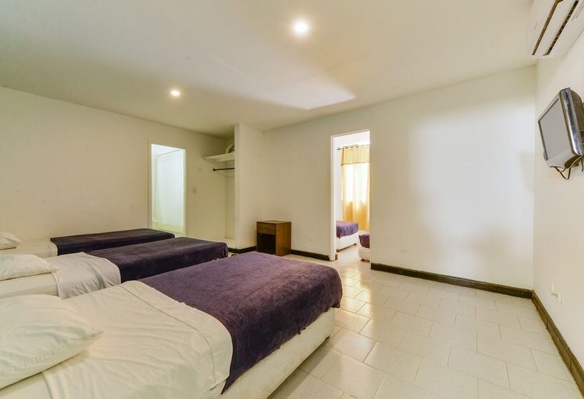 בית מלון כפרי Continental Sai