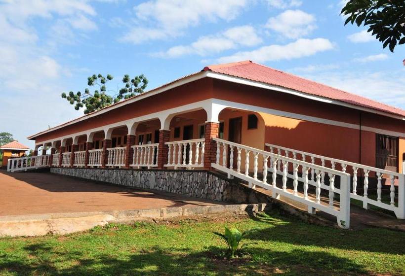 هتل Country Inn Masindi