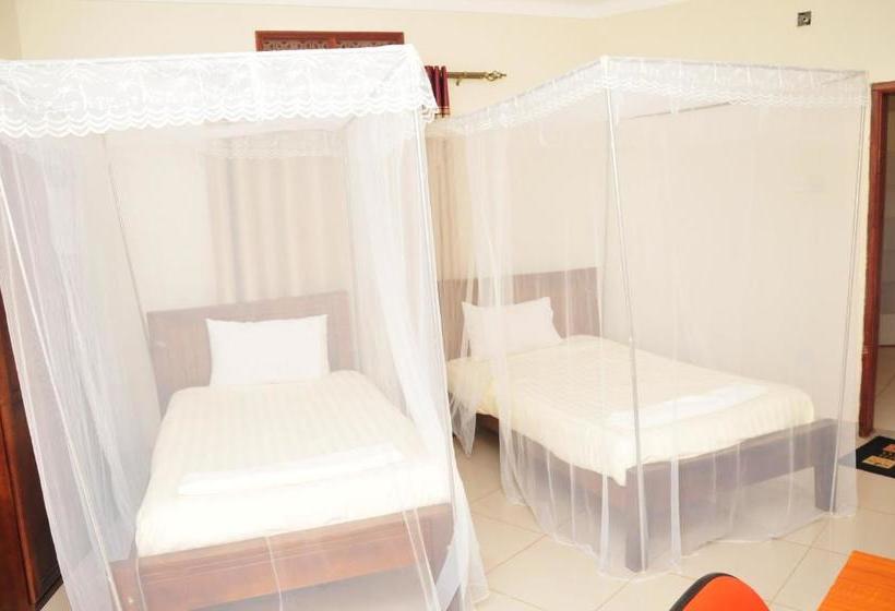 هتل Country Inn Masindi