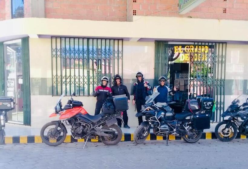 هتل El Grano De Oro