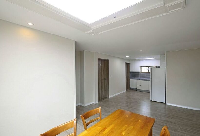 فندق Geoje Oasis