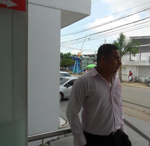 酒店 Ginebra Sincelejo