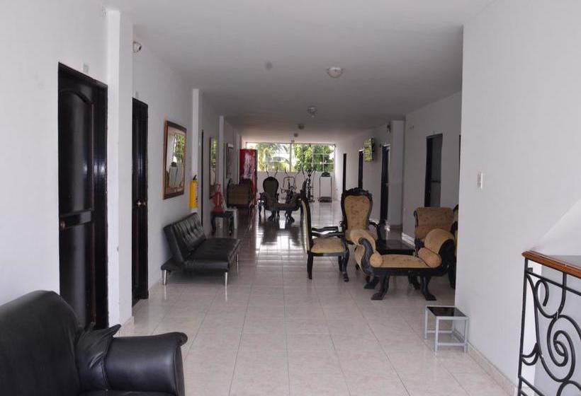 酒店 Ginebra Sincelejo